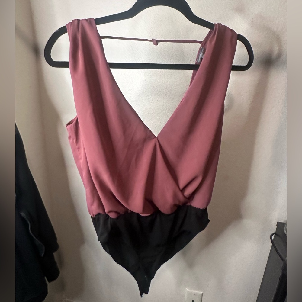 V neck bodysuit